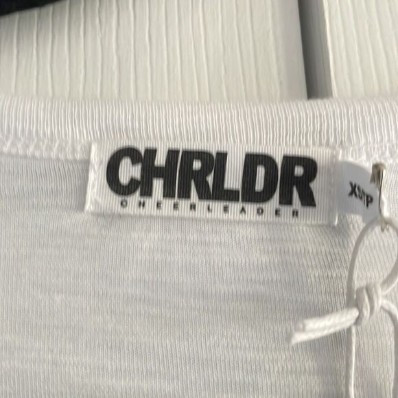 Chrldr Women’s White Long Sleeve ‘All I Need is Love’ Heart Shirt - Picture 4 of 7